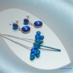 ANAN, kézzel festett, üveglencsés ékszer türkiz- kék, Szitakötő